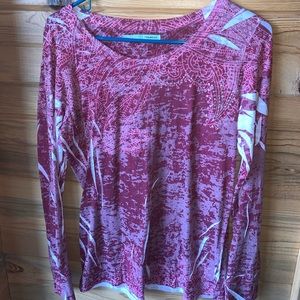 Long sleeve light tee shirt